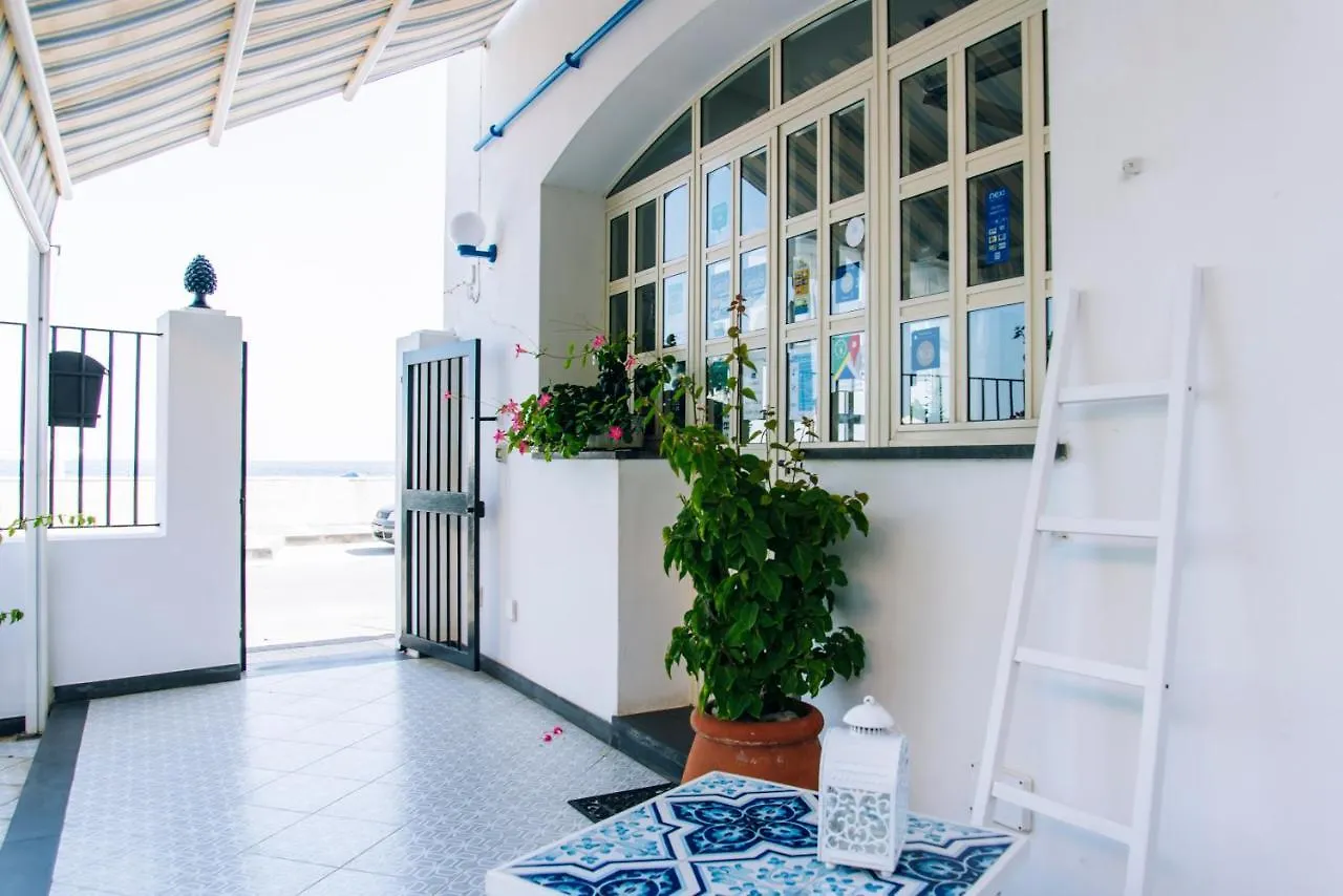 Mistral Residence Каннето Апартаменты