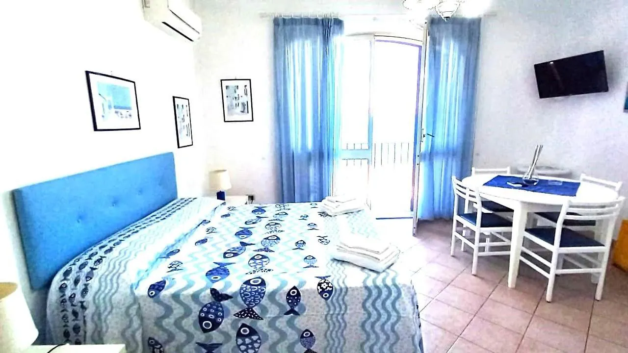 Mistral Residence Каннето 0*,